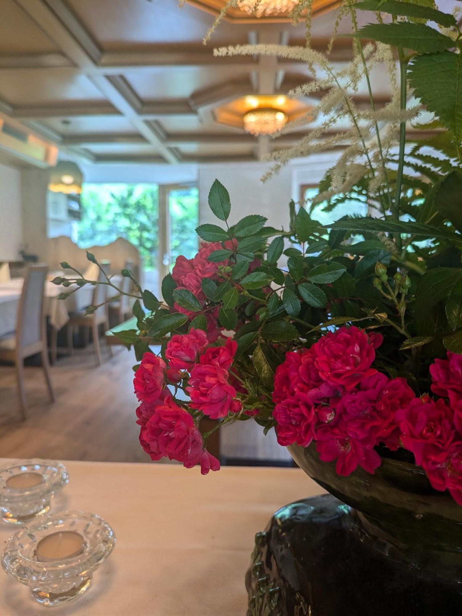 Hotel Alpenblick Sarentino Ngoại thất bức ảnh