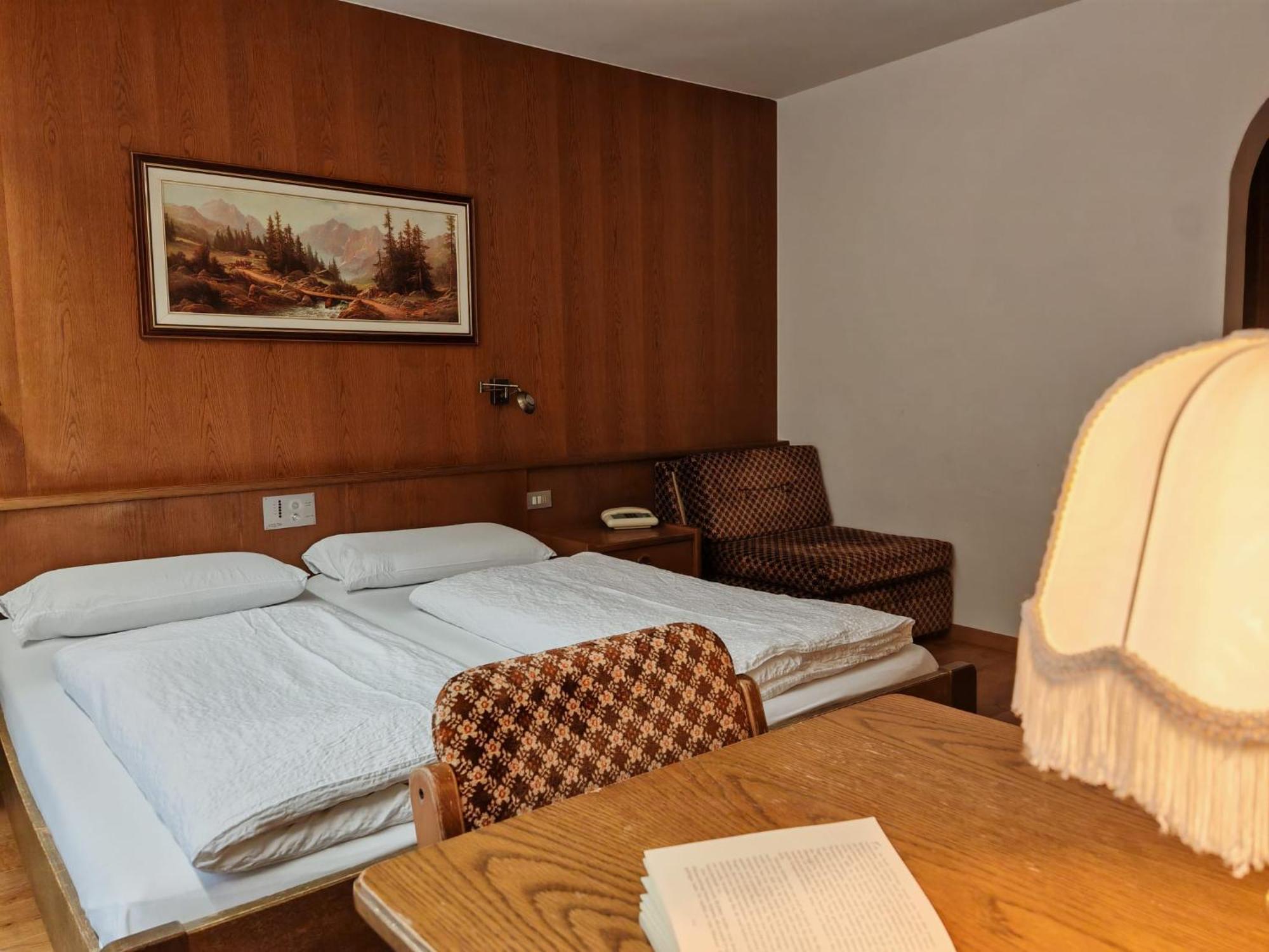 Hotel Alpenblick Sarentino Ngoại thất bức ảnh
