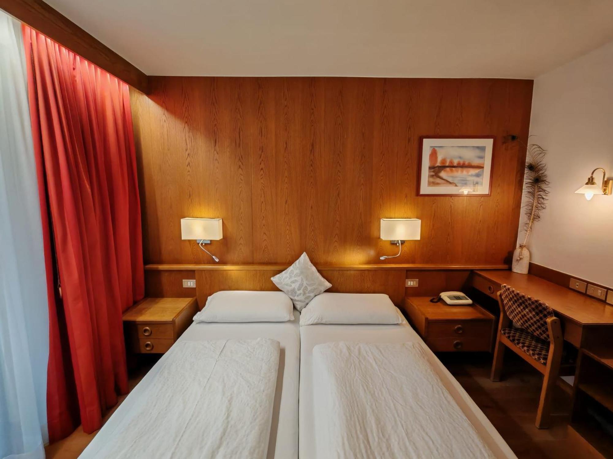 Hotel Alpenblick Sarentino Ngoại thất bức ảnh